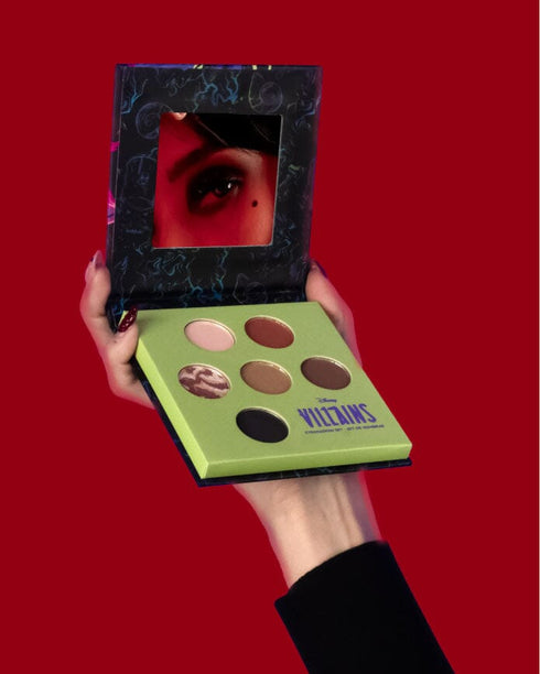 Set de Sombras Para Ojos Villanas (6 tonos) Labial Liquido Disney