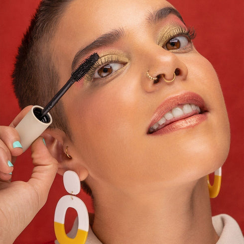 Set Máscara para Pestañas “10 Aceites Naturales” Negra + Delineador Líquido para Ojos tipo plumón Set de maquillaje Yuya